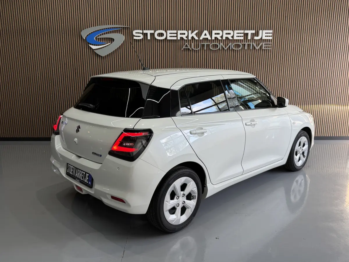 1.2 Select Hybrid Aut. Navi | ACC | Dodehoek  | Clima | Carplay | Stoelverwarming | 16" | Suzuki onderhouden.