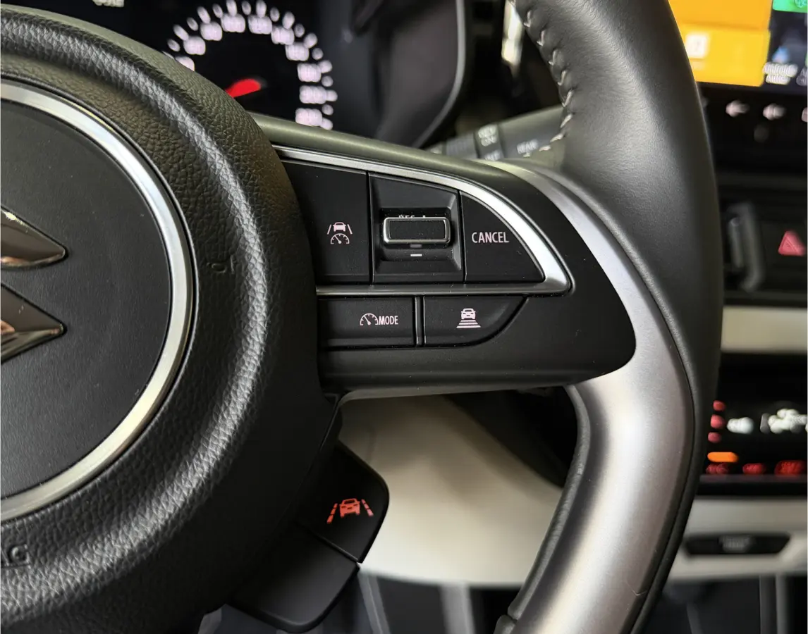 1.2 Select Hybrid Aut. Navi | ACC | Dodehoek  | Clima | Carplay | Stoelverwarming | 16" | Suzuki onderhouden.