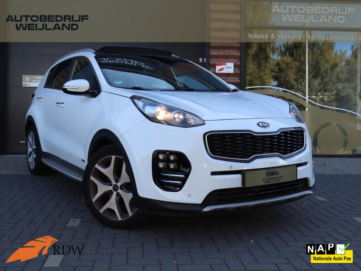 1.6 T-GDI 4WD GT-Line NIEUWSTAAT I GT-line I Trekhaak I Carplay I Treeplank I Pano I Camera I Winterpakket I NL-auto I Navi I