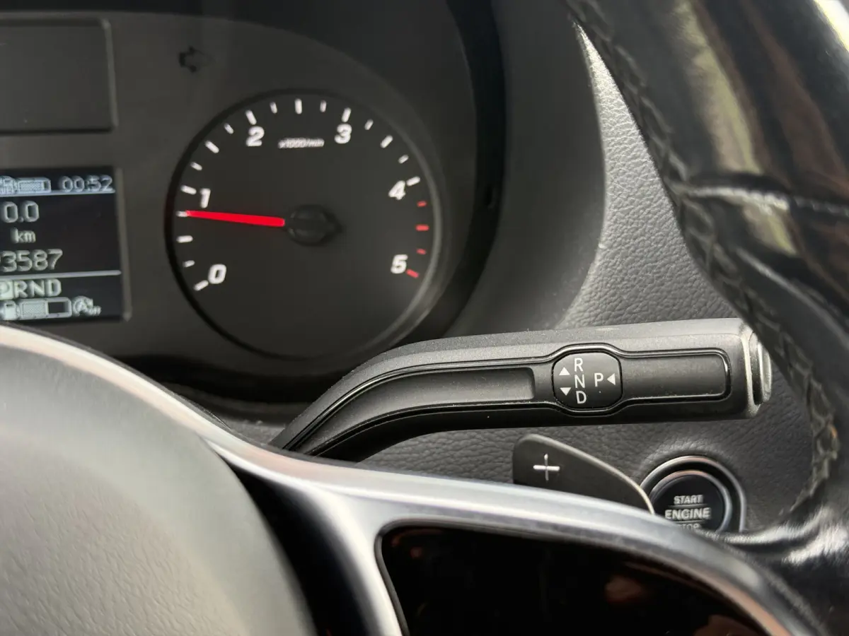 319 1.9 CDI Bakwagen met laadklep | Zijdeur | Cruisec. | Airco