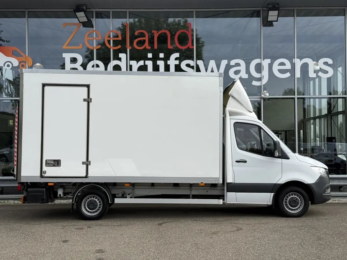 319 1.9 CDI Bakwagen met laadklep | Zijdeur | Cruisec. | Airco