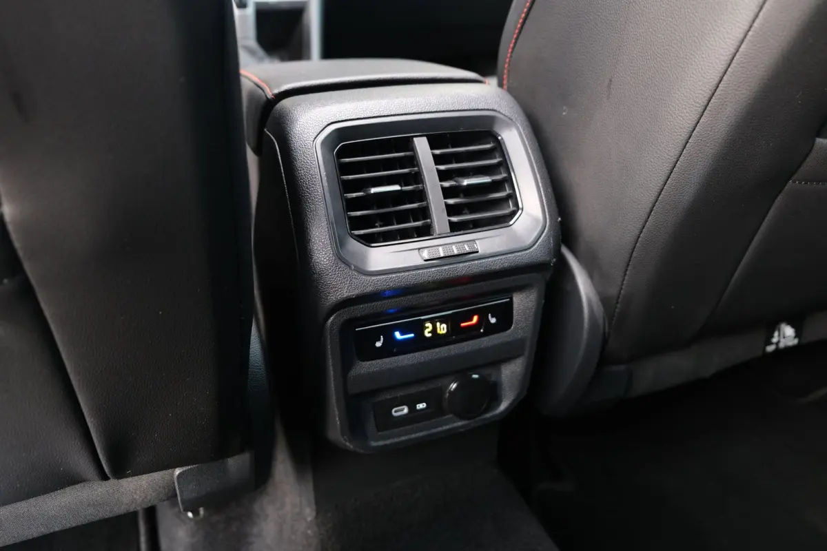 1.4 TSI e-Hybrid PHEV FR 245PK Pano Trekhaak 360Cam Navi Led ACC
