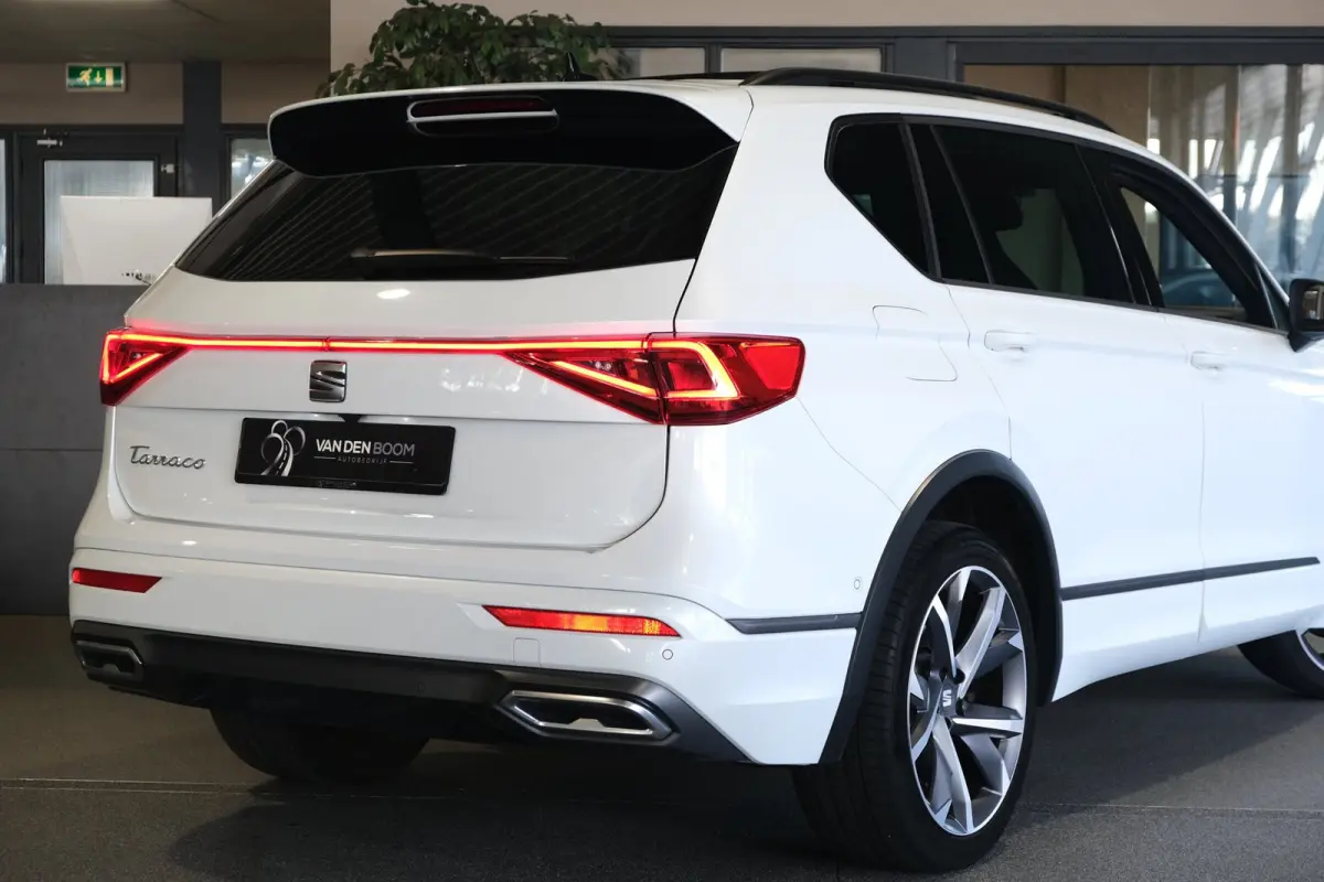 1.4 TSI e-Hybrid PHEV FR 245PK Pano Trekhaak 360Cam Navi Led ACC
