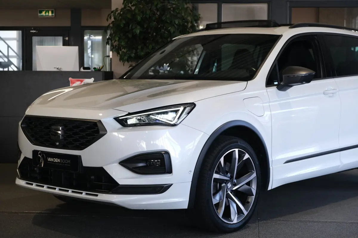 1.4 TSI e-Hybrid PHEV FR 245PK Pano Trekhaak 360Cam Navi Led ACC