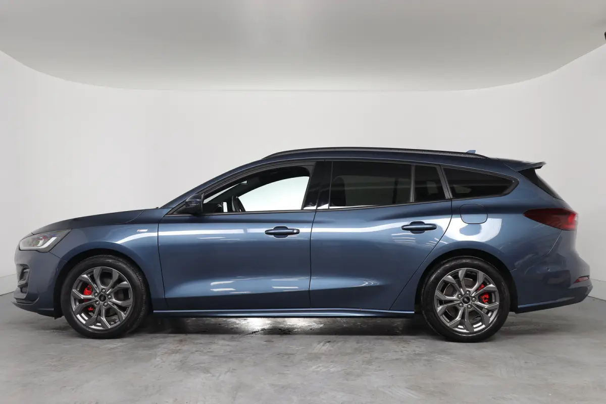1.0EB Hybrid ST Line | Dealer Onderhouden! | 1e Eigenaar! | Winterpack | Camera | LED | Clima | Navi | Cruise Control | Parkeersensoren V+A | DAB | Lichtmetalen Velgen