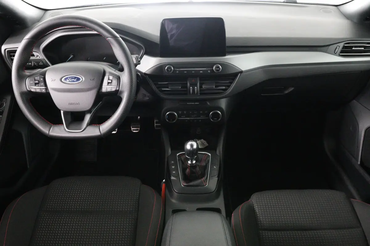 1.0EB Hybrid ST Line | Dealer Onderhouden! | 1e Eigenaar! | Winterpack | Camera | LED | Clima | Navi | Cruise Control | Parkeersensoren V+A | DAB | Lichtmetalen Velgen