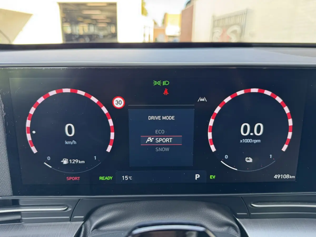 1.6 GDI HEV Comfort Smart - Automaat Achteruitrijcamera Navi Carplay Clima Fabrieksgarantie