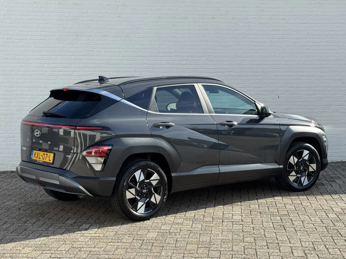 1.6 GDI HEV Comfort Smart - Automaat Achteruitrijcamera Navi Carplay Clima Fabrieksgarantie