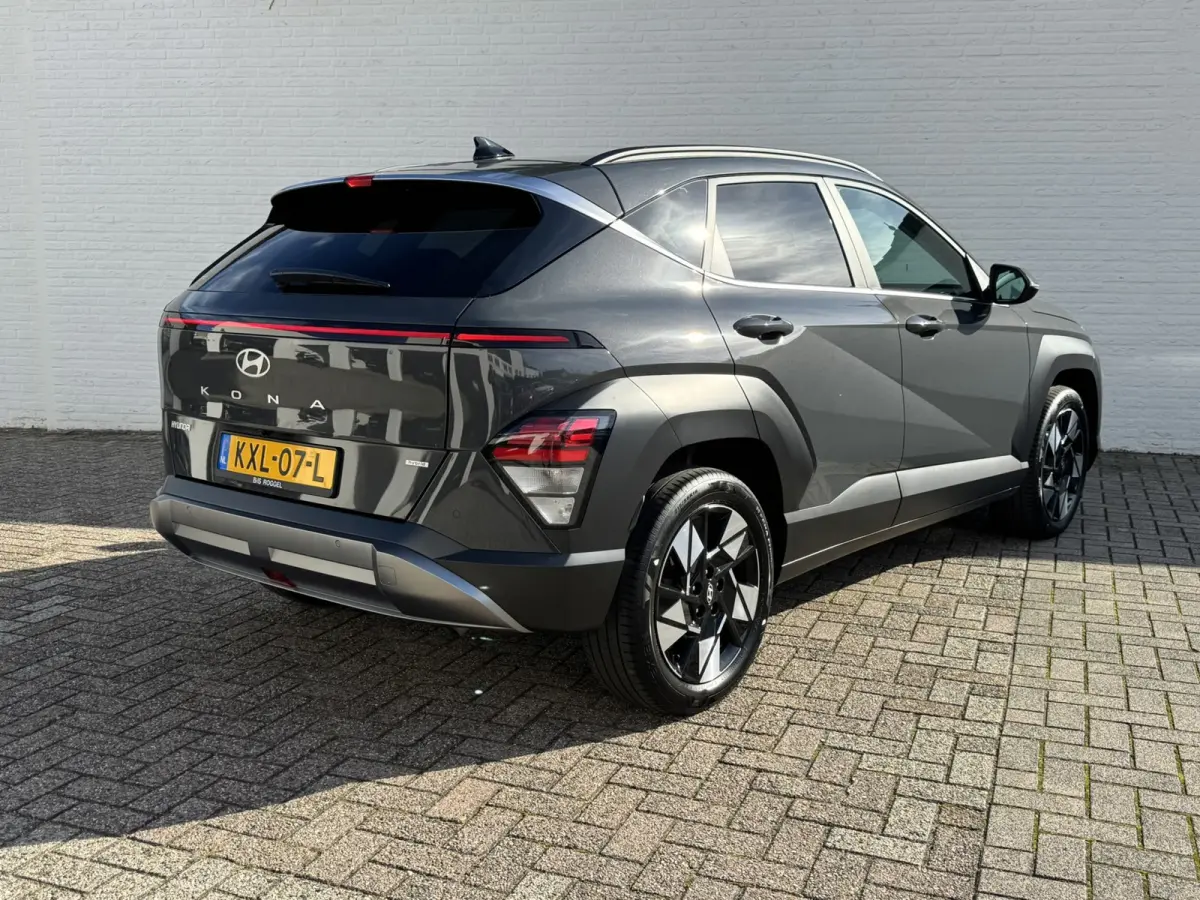 1.6 GDI HEV Comfort Smart - Automaat Achteruitrijcamera Navi Carplay Clima Fabrieksgarantie