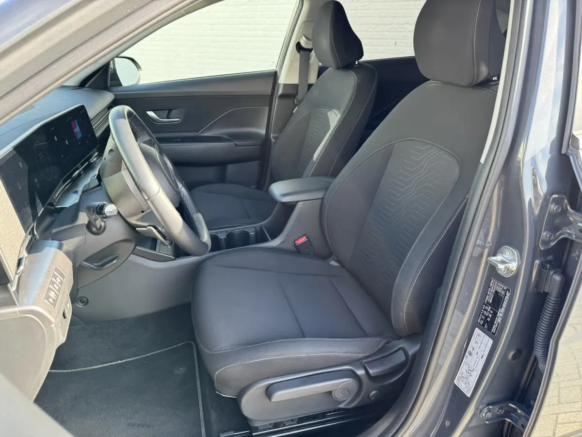 1.6 GDI HEV Comfort Smart - Automaat Achteruitrijcamera Navi Carplay Clima Fabrieksgarantie