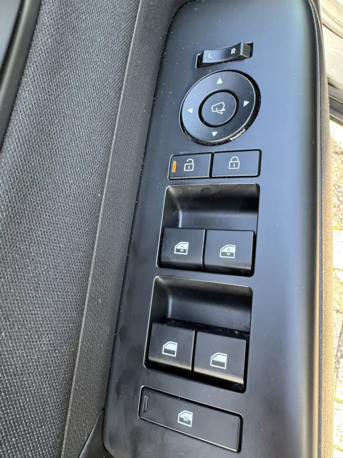 1.6 GDI HEV Comfort Smart - Automaat Achteruitrijcamera Navi Carplay Clima Fabrieksgarantie