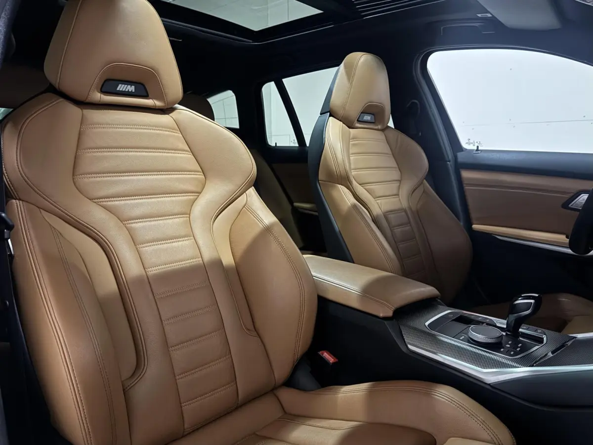 330e xDrive M-Sport Pano Laser Kuipstoelen