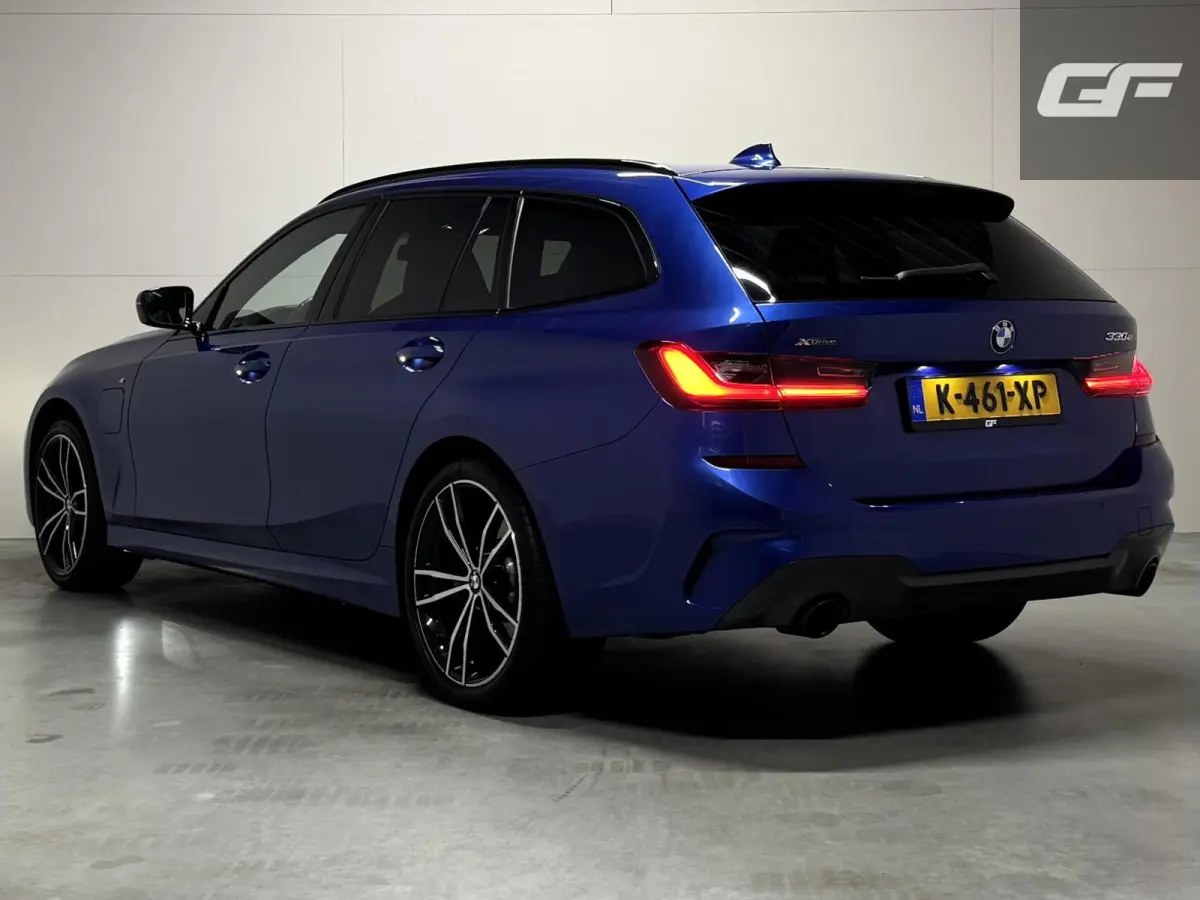 330e xDrive M-Sport Pano Laser Kuipstoelen