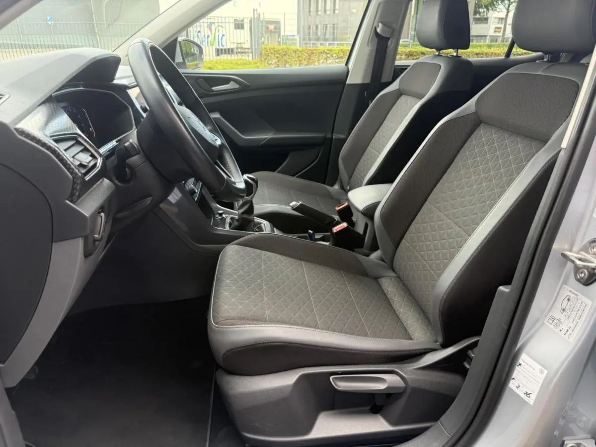 1.0 TSI Style Virtual Display