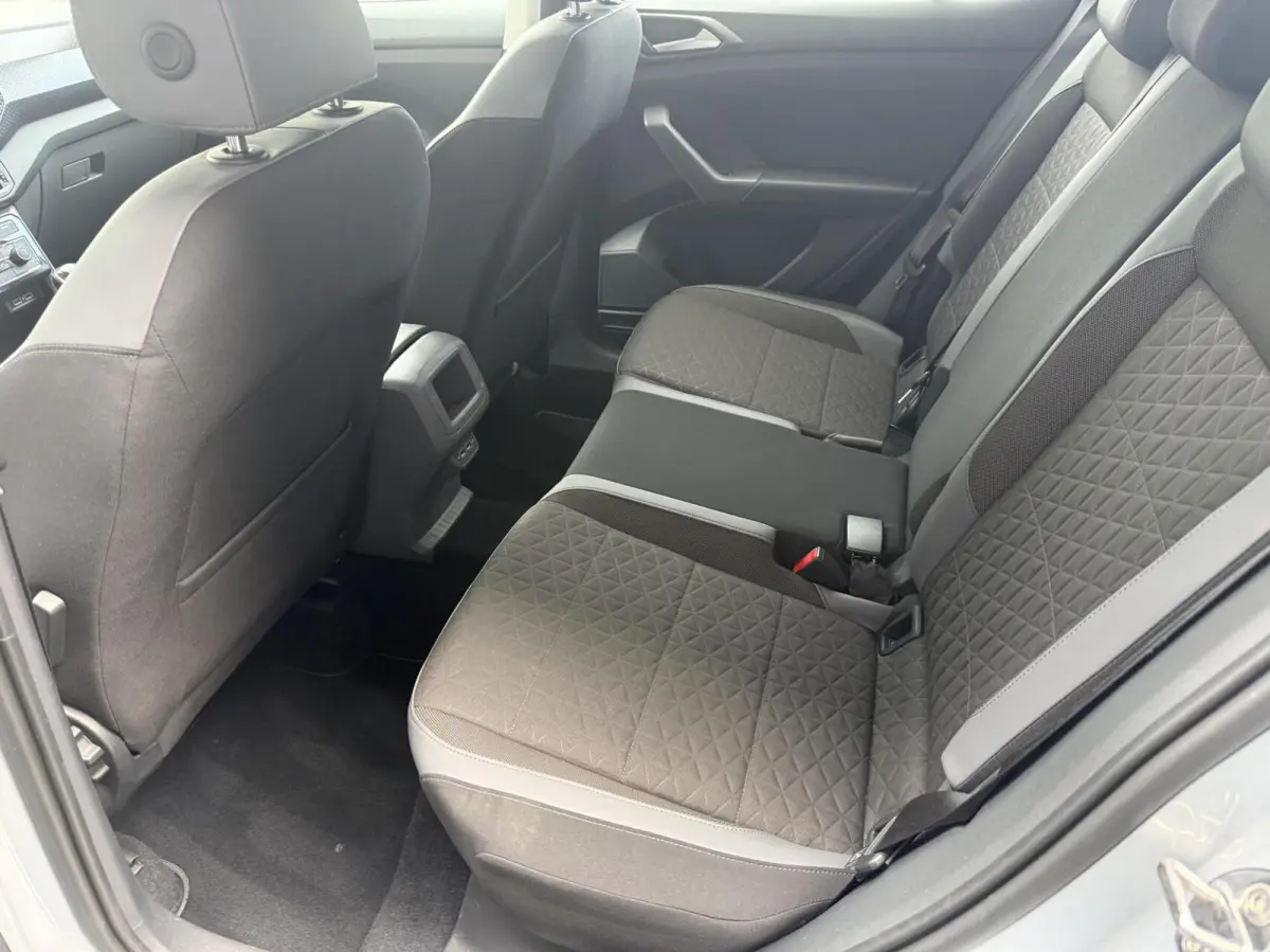 1.0 TSI Style Virtual Display