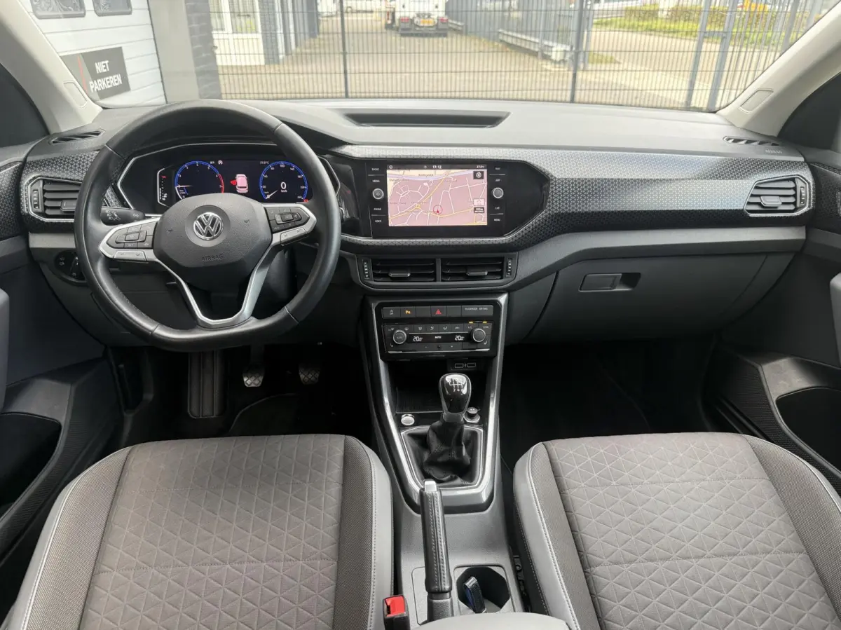 1.0 TSI Style Virtual Display
