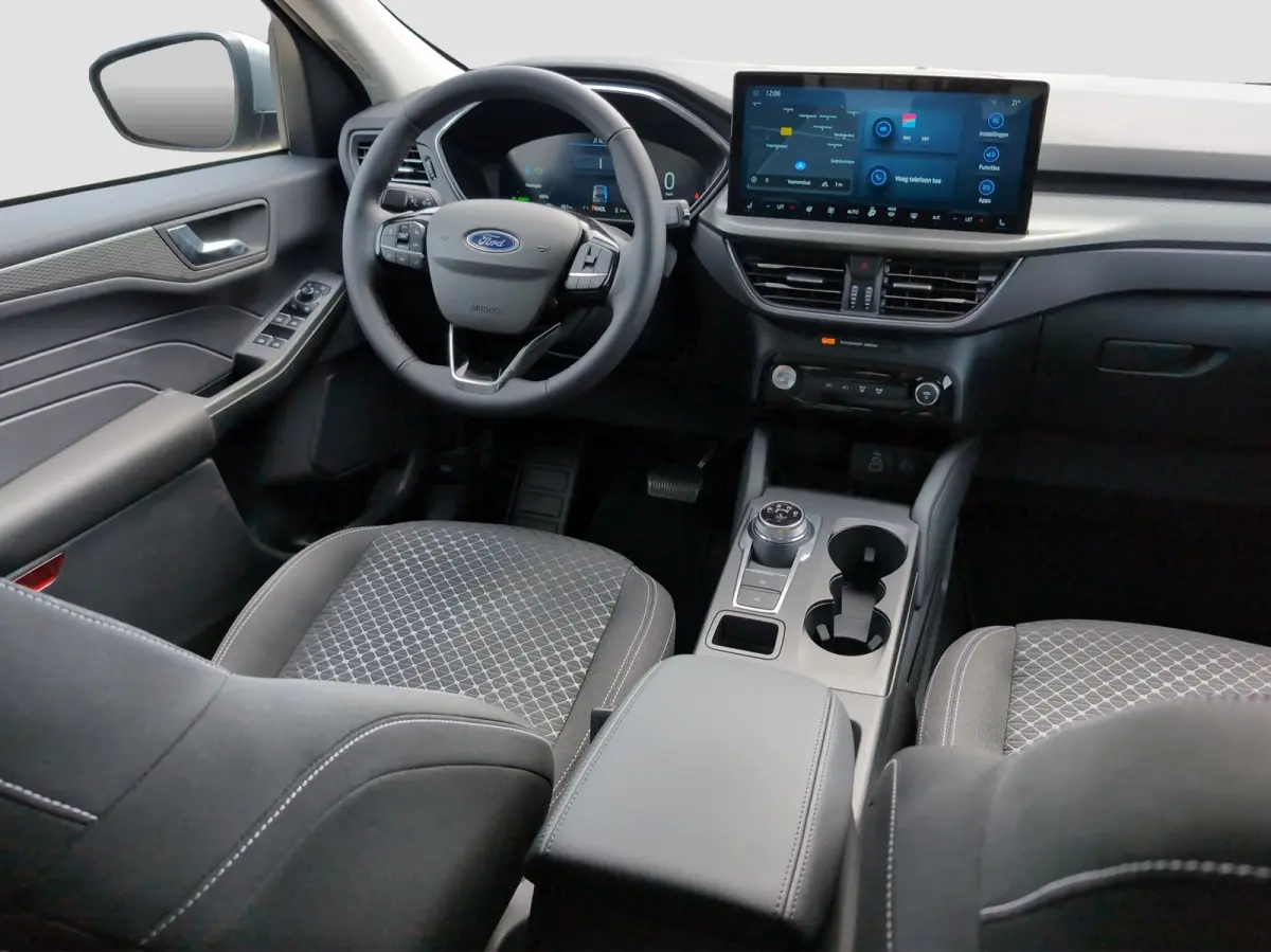 2.5 PHEV Titanium | Achterbank verwarmd | Achteruitrijcamera | All Weather banden