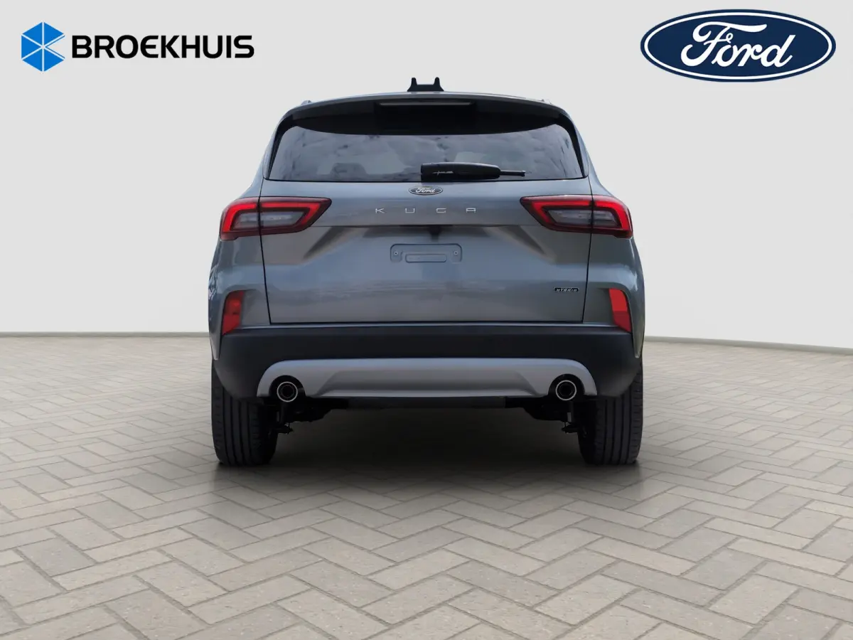 2.5 PHEV Titanium | Achterbank verwarmd | Achteruitrijcamera | All Weather banden
