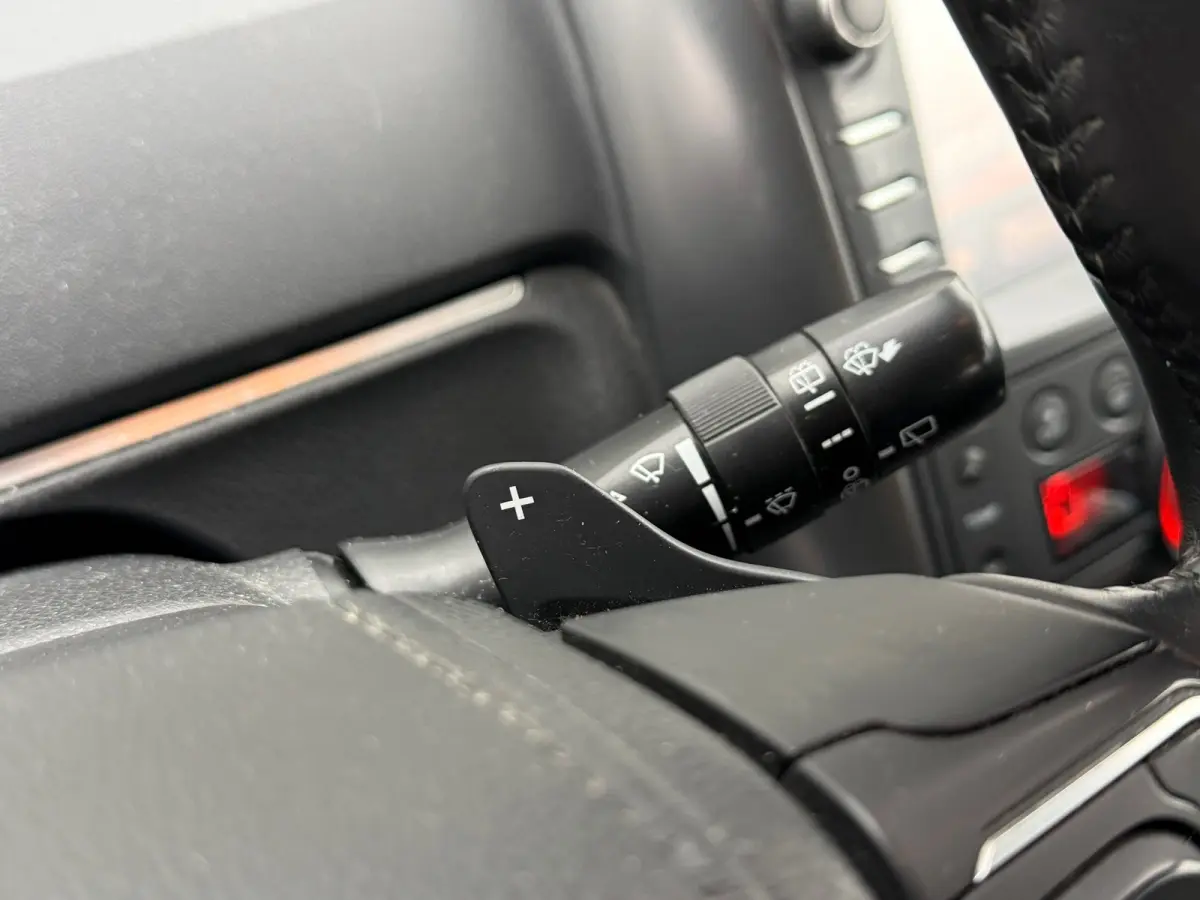 1.8 VVT-i Aspiration Automaat Airco Cruise Trekhaak Xenon