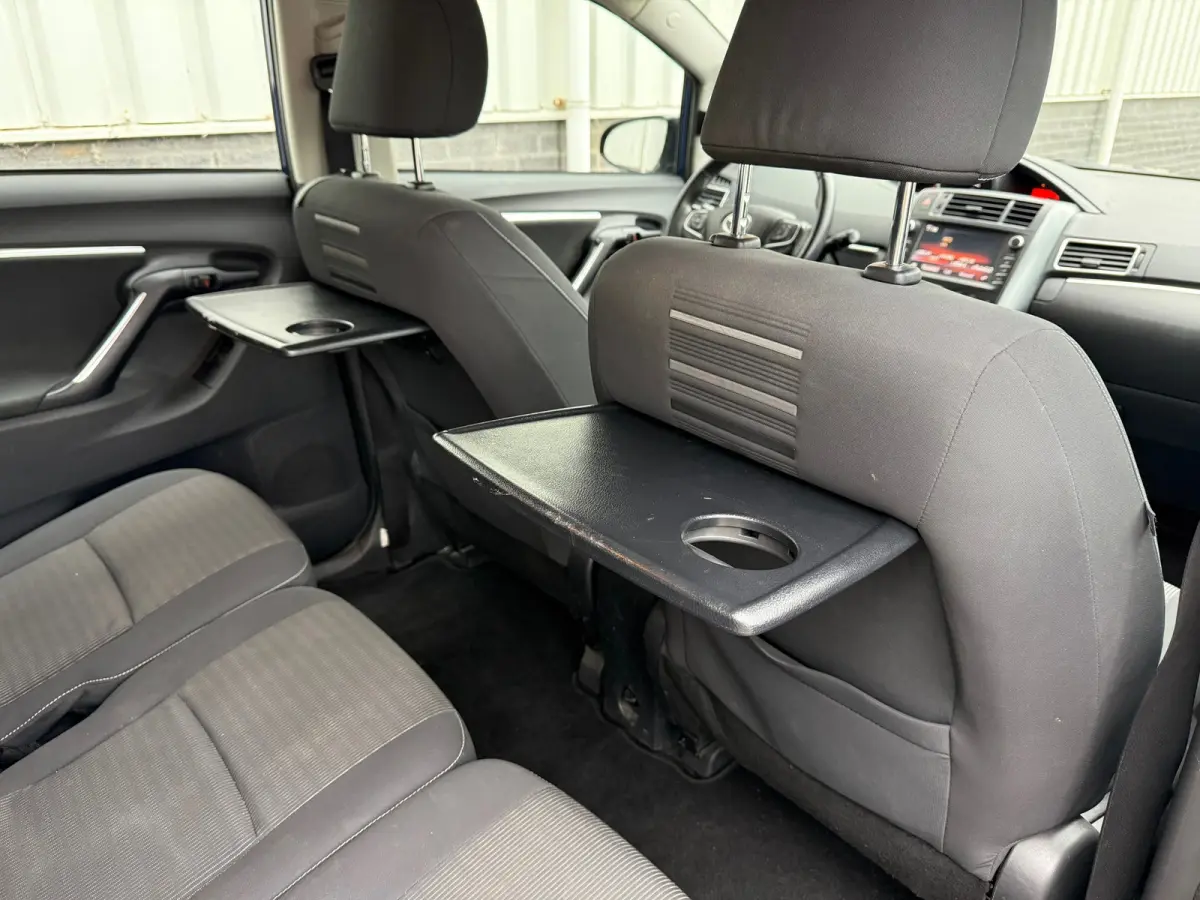 1.8 VVT-i Aspiration Automaat Airco Cruise Trekhaak Xenon