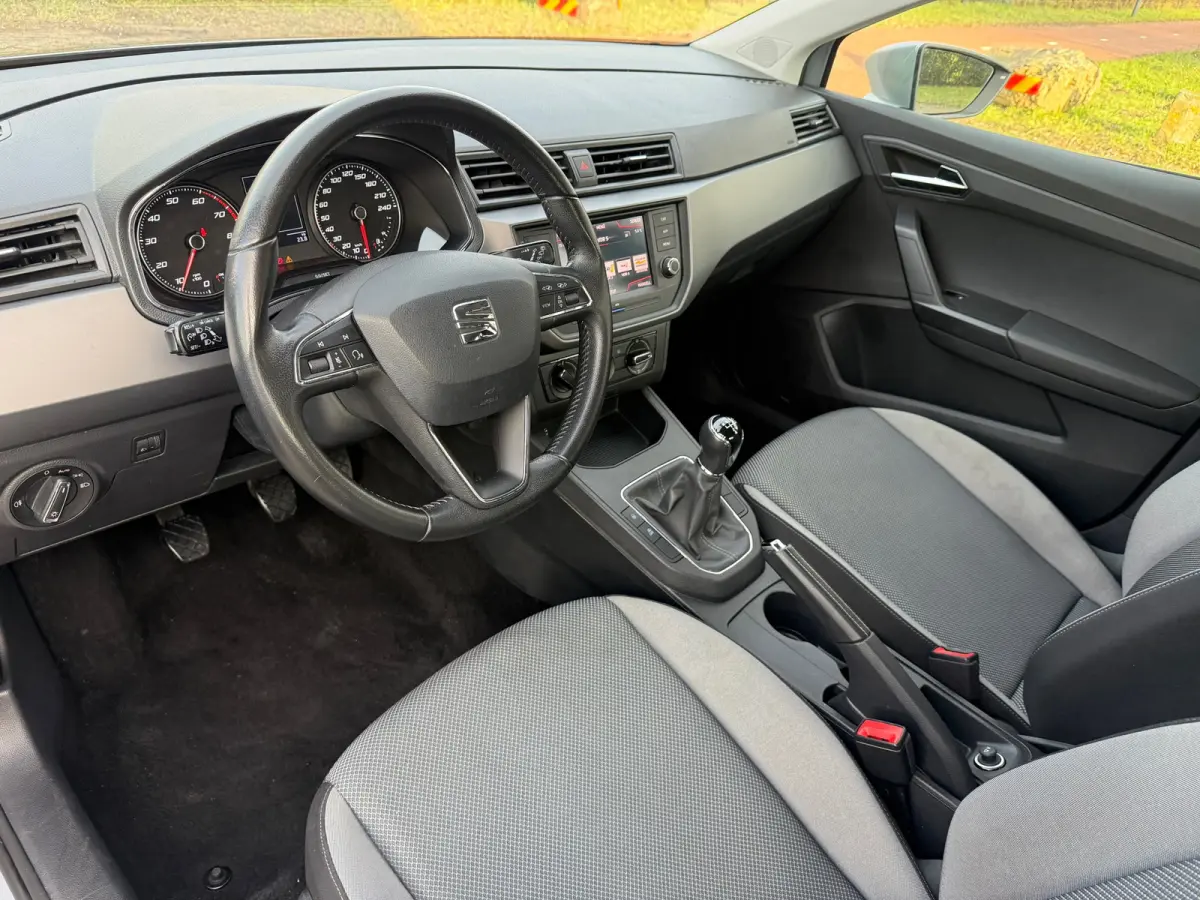 1.0 TGI Style Business CLIMA I PDC I CRUISE I VOLL ONDH