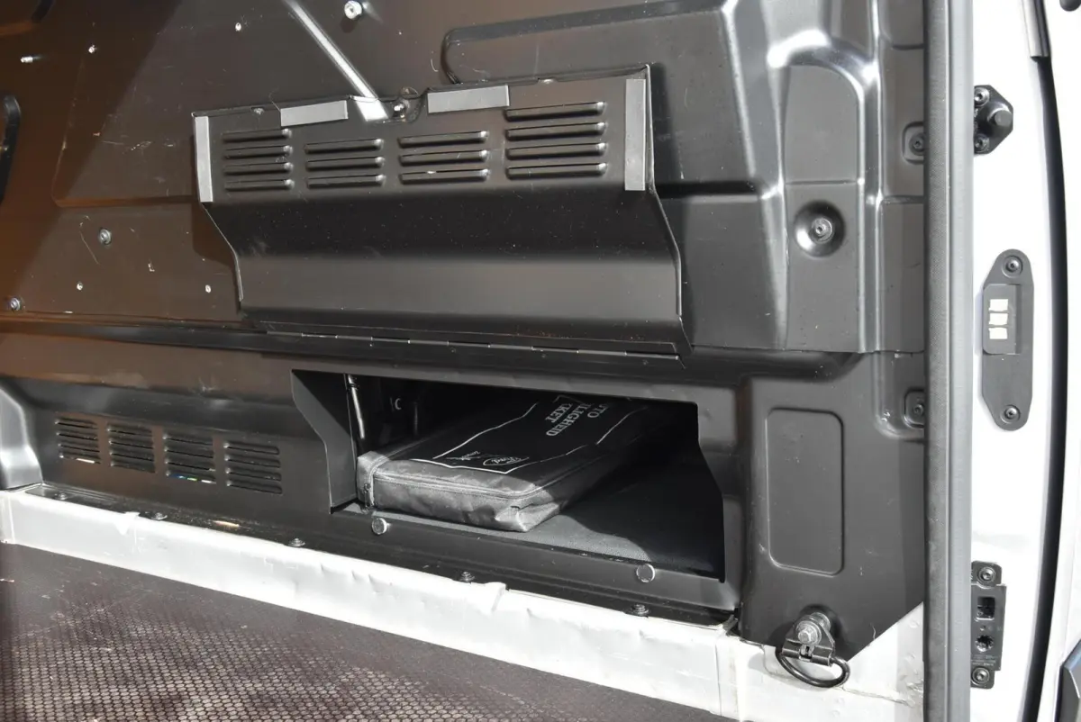 2.0 TDCI L1H1 Aut. E6 Airco Navi PDC NAP