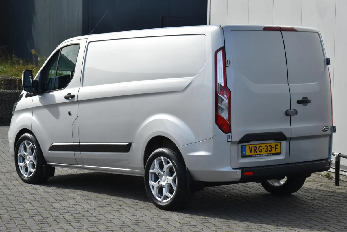2.0 TDCI L1H1 Aut. E6 Airco Navi PDC NAP