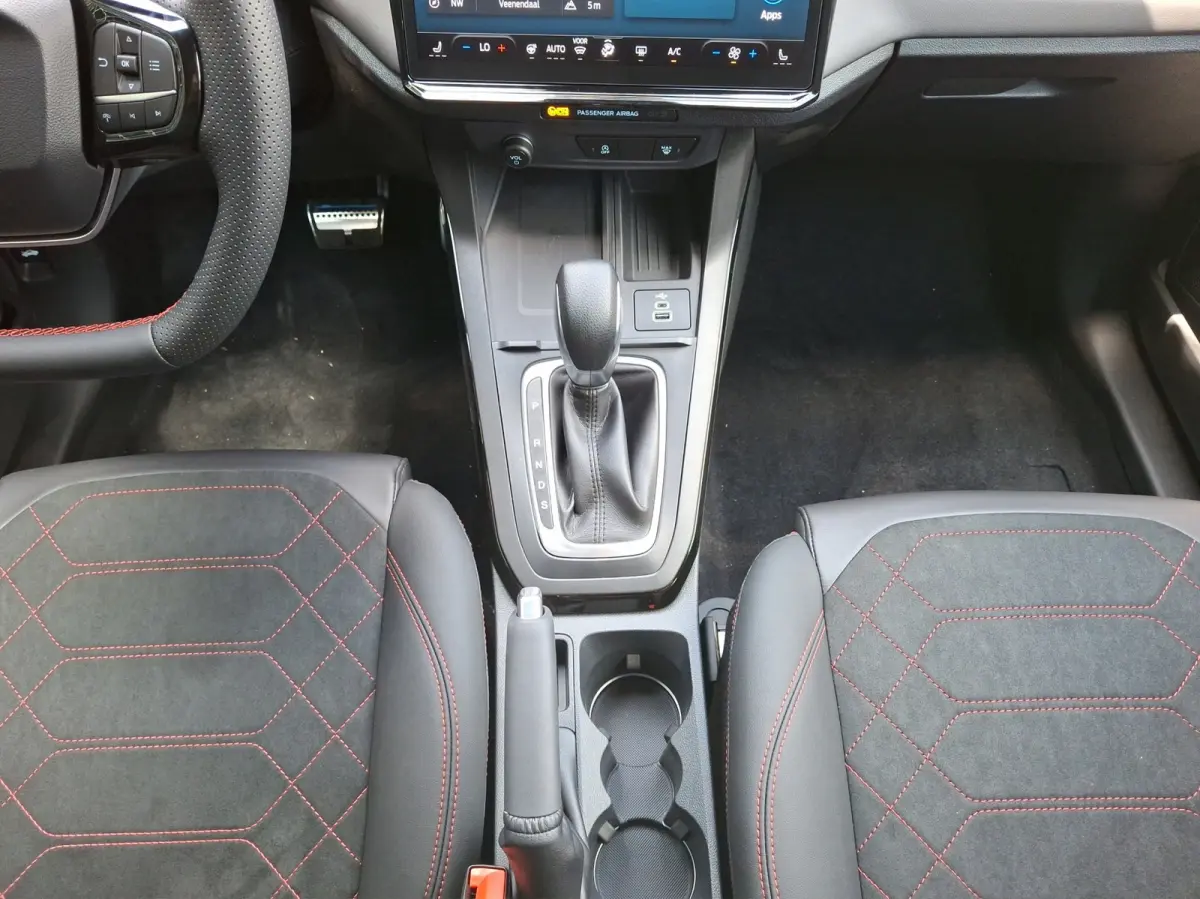 1.0 EcoBoost ST-Line X | Airco (automatisch) | Armsteun voor | Bang & Olufsen Sound System