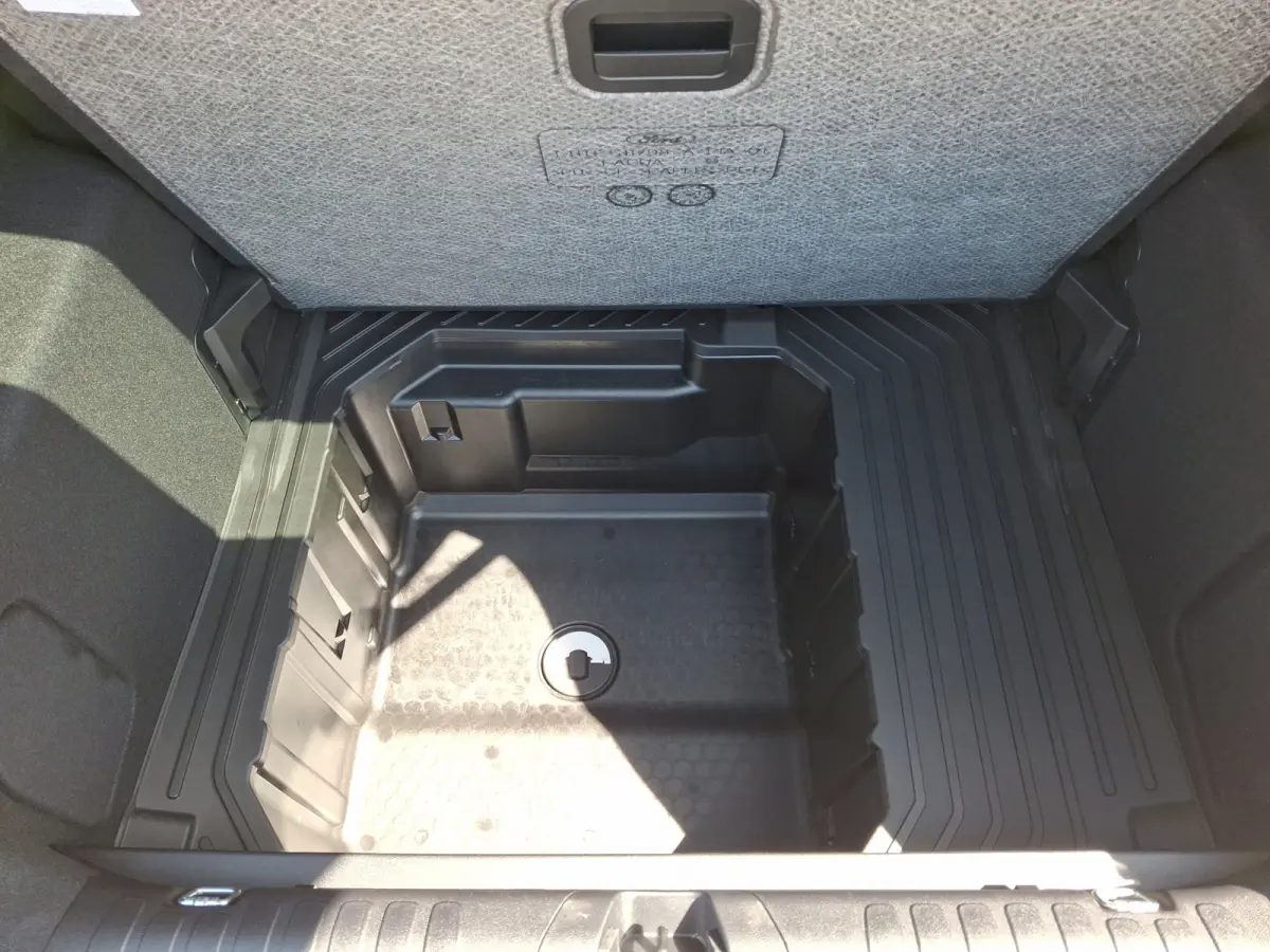 1.0 EcoBoost ST-Line X | Airco (automatisch) | Armsteun voor | Bang & Olufsen Sound System