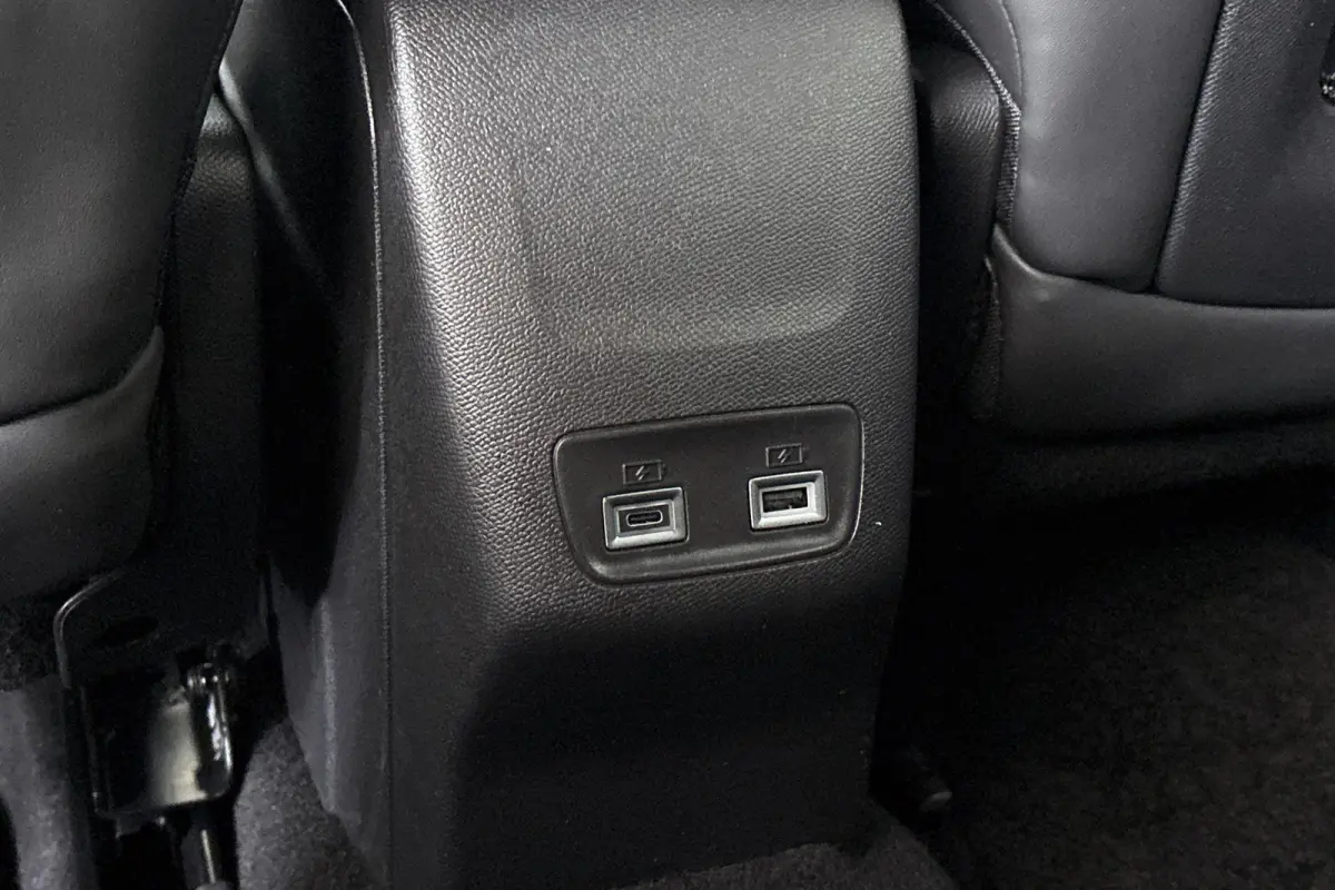 1.2 Hybrid 145 GT Keyless Camera Dodehoek Adaptive Cruise