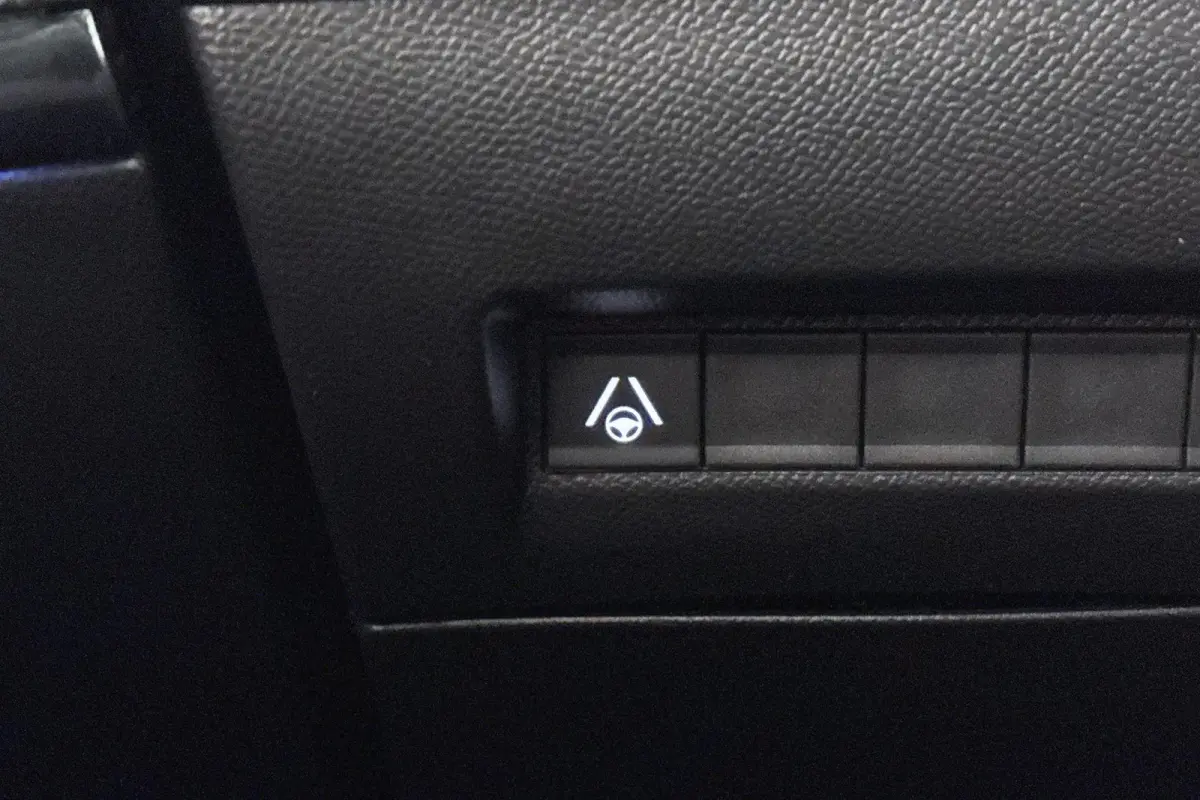 1.2 Hybrid 145 GT Keyless Camera Dodehoek Adaptive Cruise