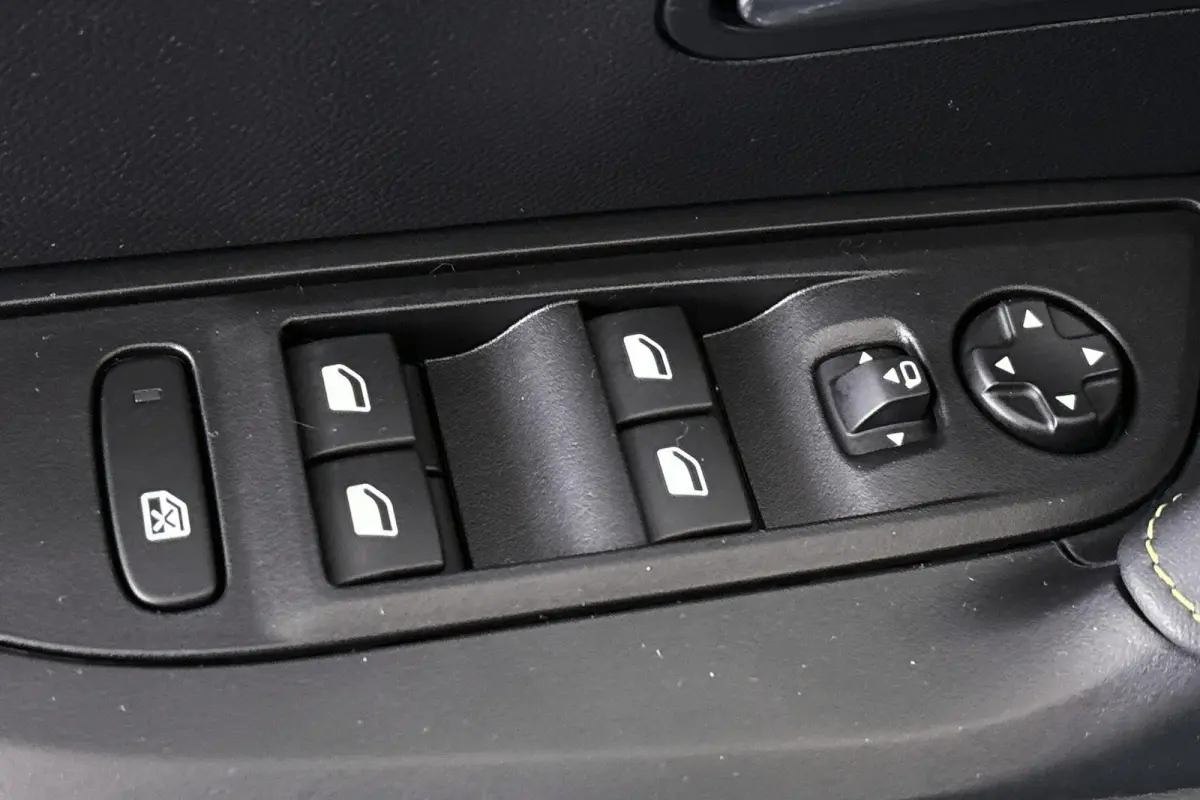 1.2 Hybrid 145 GT Keyless Camera Dodehoek Adaptive Cruise