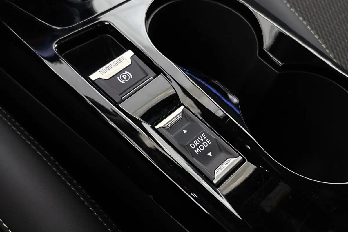 1.2 Hybrid 145 GT Keyless Camera Dodehoek Adaptive Cruise