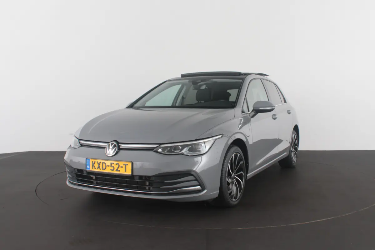 1.4 eHybrid > Pano.schuifdak/Moonstone Grey/Memory/17 inch