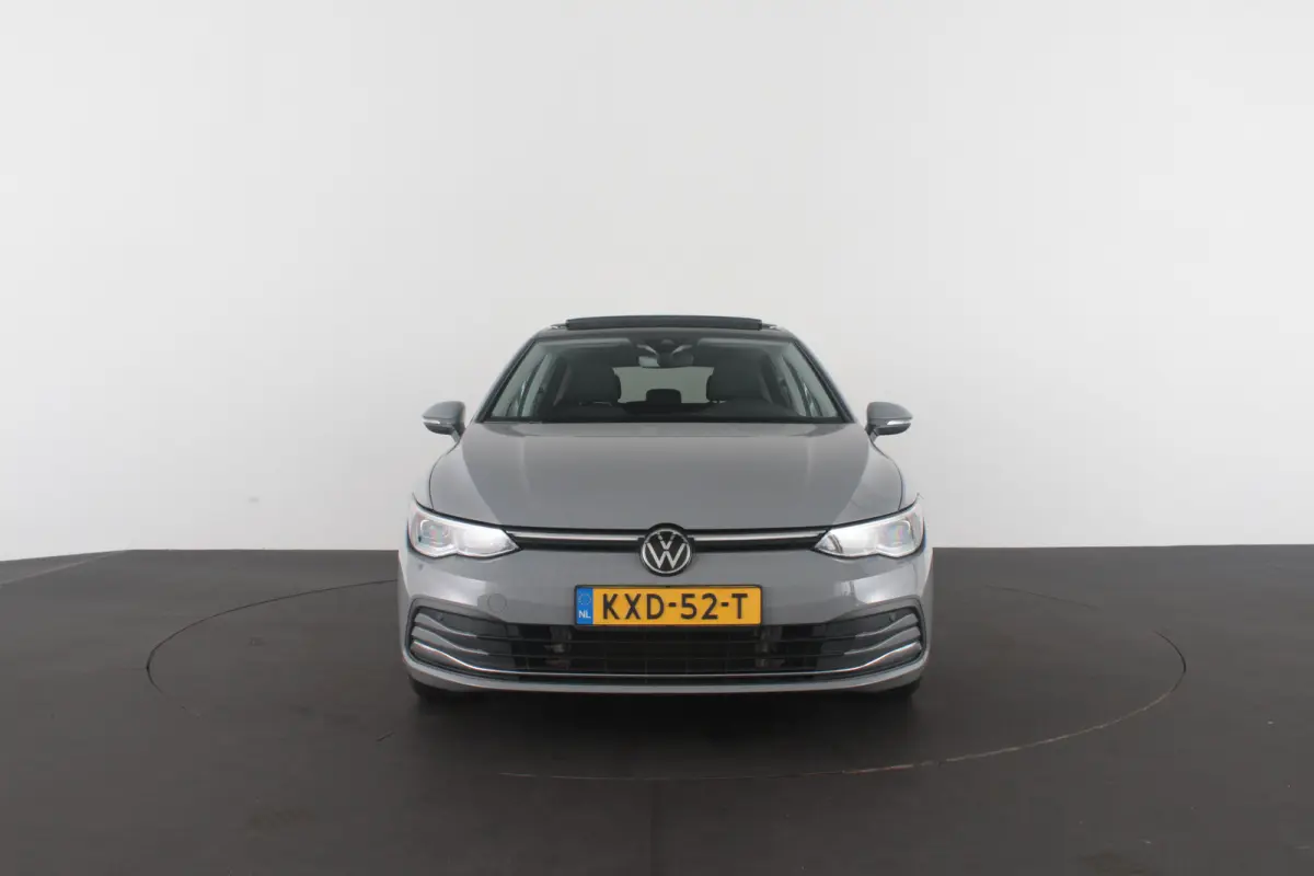 1.4 eHybrid > Pano.schuifdak/Moonstone Grey/Memory/17 inch