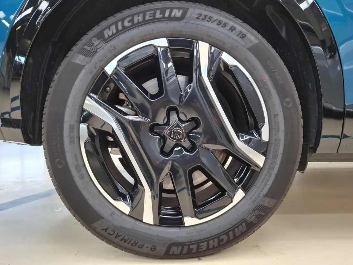 GT Avantage 73 kWh 7p | Fase 3 laden | SOH 97% | Luxe stoelen | Elektrische verstelbare stoelen | Alcantara | NL auto |