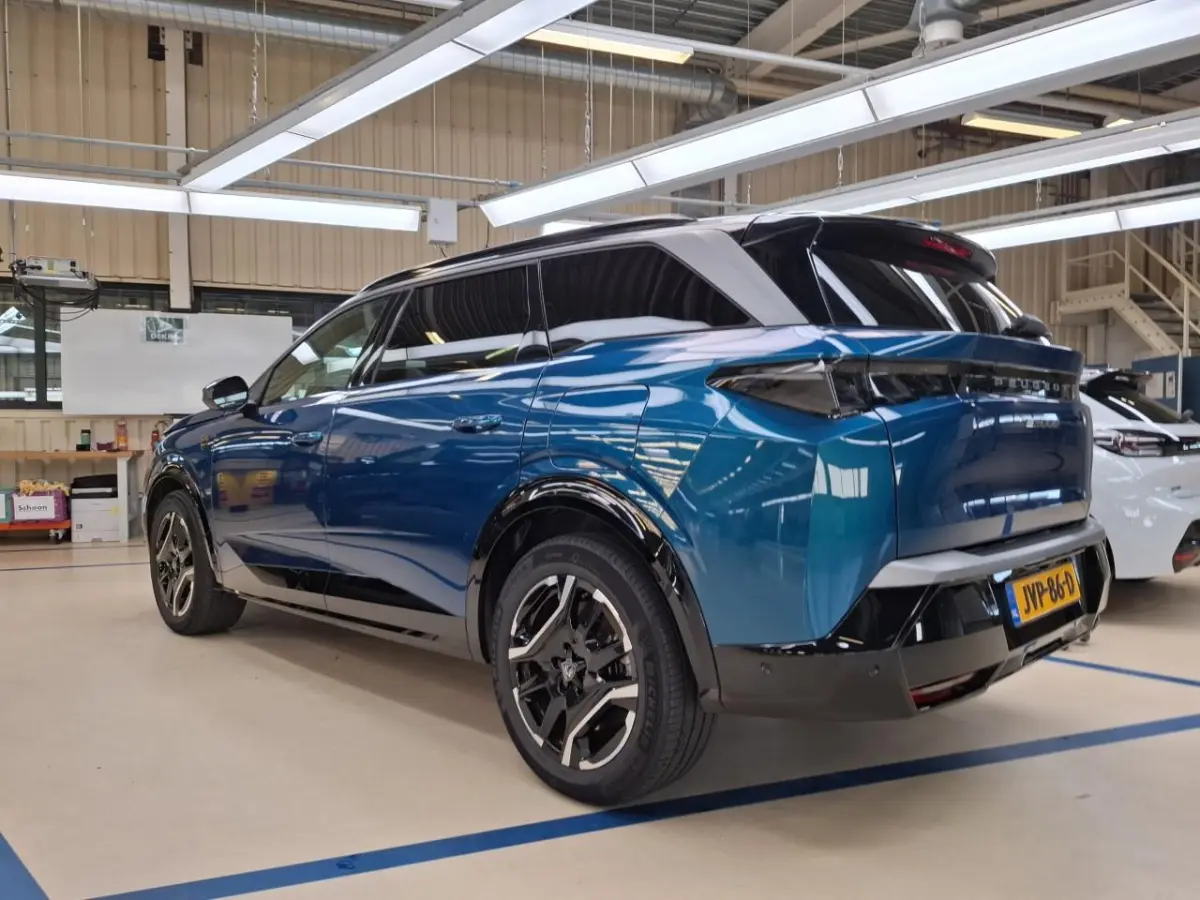 GT Avantage 73 kWh 7p | Fase 3 laden | SOH 97% | Luxe stoelen | Elektrische verstelbare stoelen | Alcantara | NL auto |