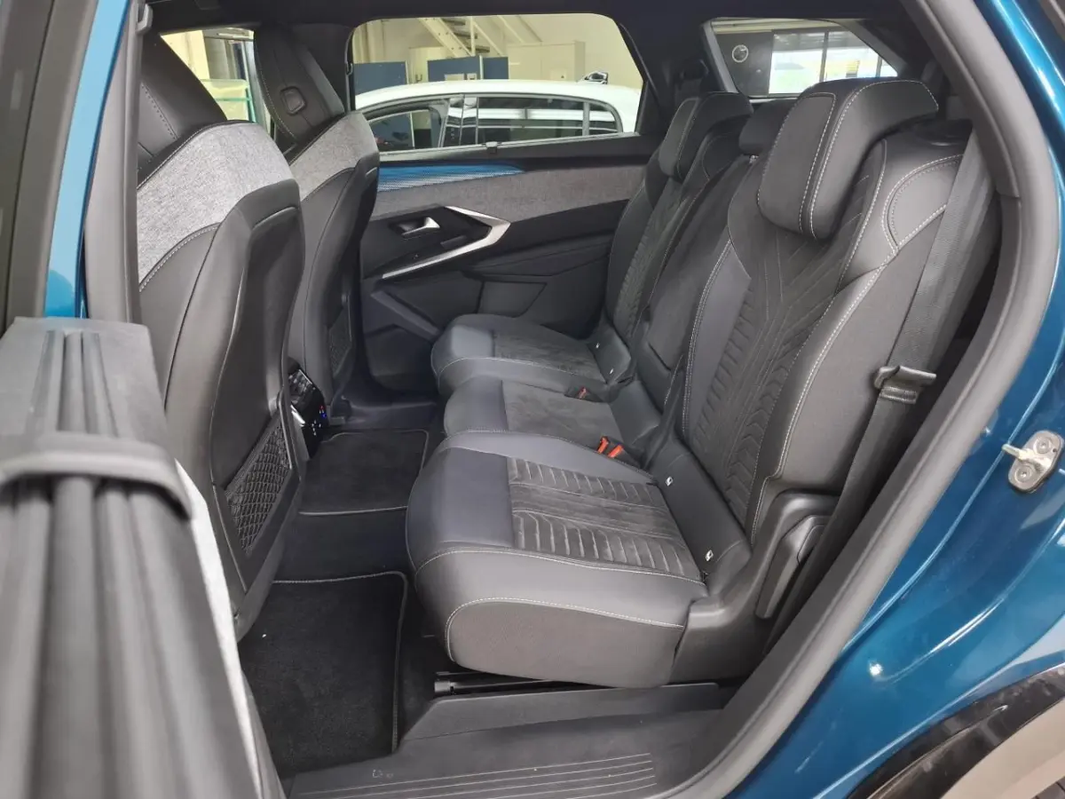 GT Avantage 73 kWh 7p | Fase 3 laden | SOH 97% | Luxe stoelen | Elektrische verstelbare stoelen | Alcantara | NL auto |