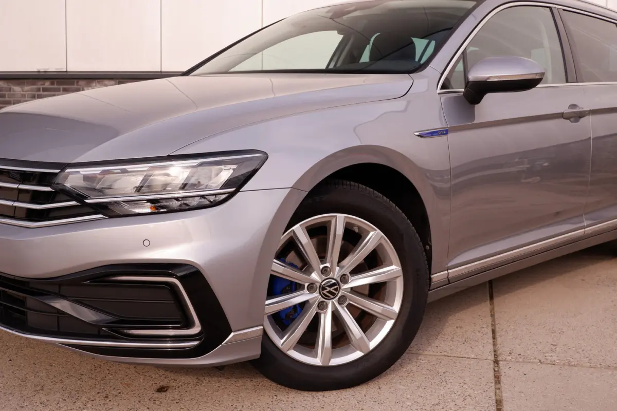 1.4 TSI PHEV GTE Business | Pano | Elek. Trekhaak | Carplay | LED | Camera | Navi | Alcantara