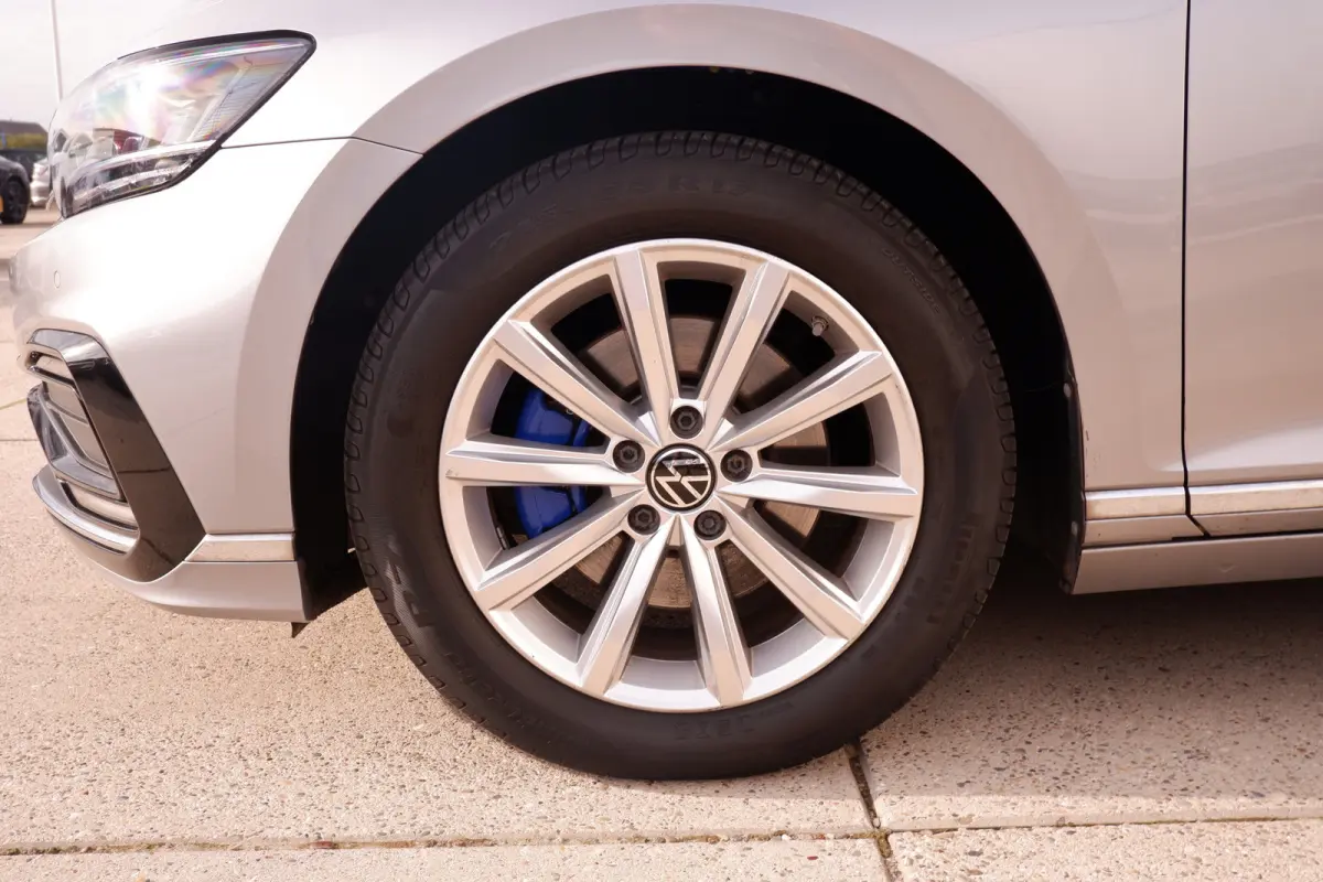 1.4 TSI PHEV GTE Business | Pano | Elek. Trekhaak | Carplay | LED | Camera | Navi | Alcantara
