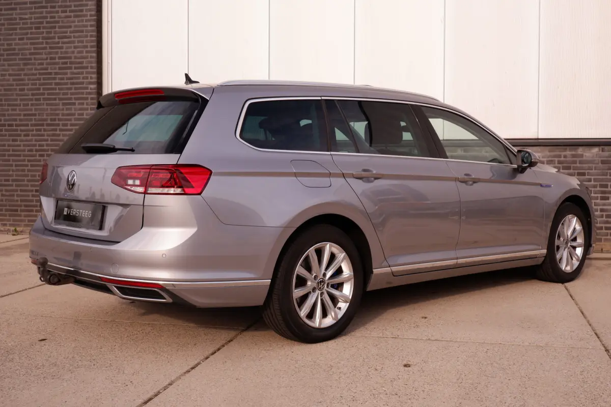 1.4 TSI PHEV GTE Business | Pano | Elek. Trekhaak | Carplay | LED | Camera | Navi | Alcantara