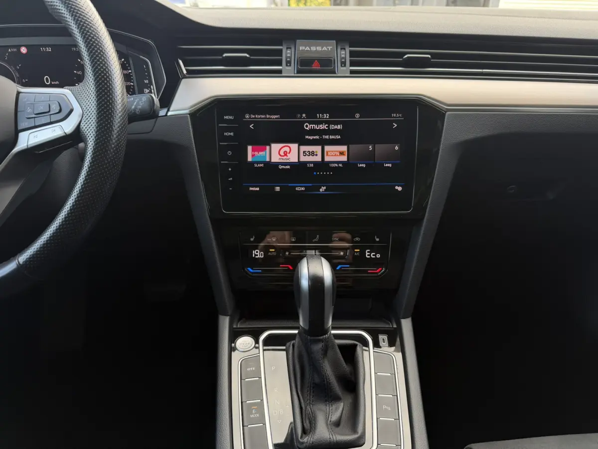 1.4 TSI PHEV GTE Business | Pano | Elek. Trekhaak | Carplay | LED | Camera | Navi | Alcantara