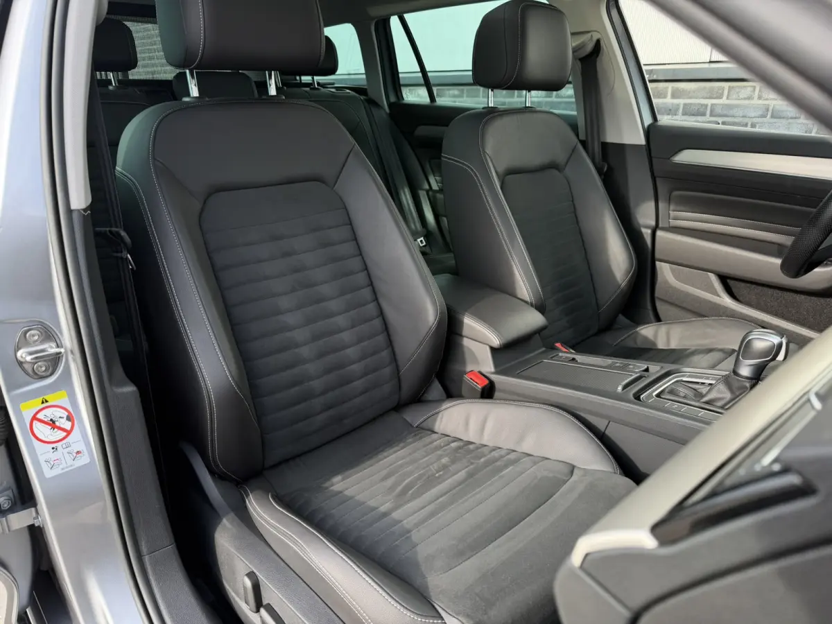 1.4 TSI PHEV GTE Business | Pano | Elek. Trekhaak | Carplay | LED | Camera | Navi | Alcantara