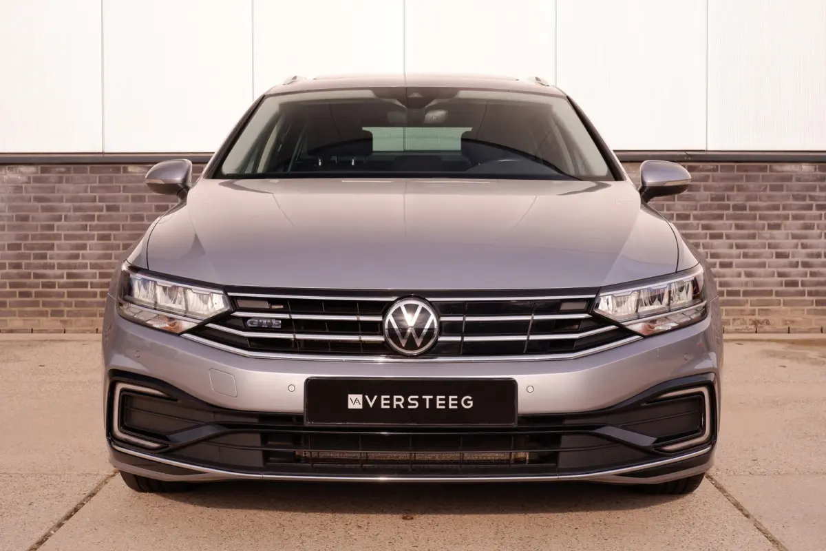1.4 TSI PHEV GTE Business | Pano | Elek. Trekhaak | Carplay | LED | Camera | Navi | Alcantara