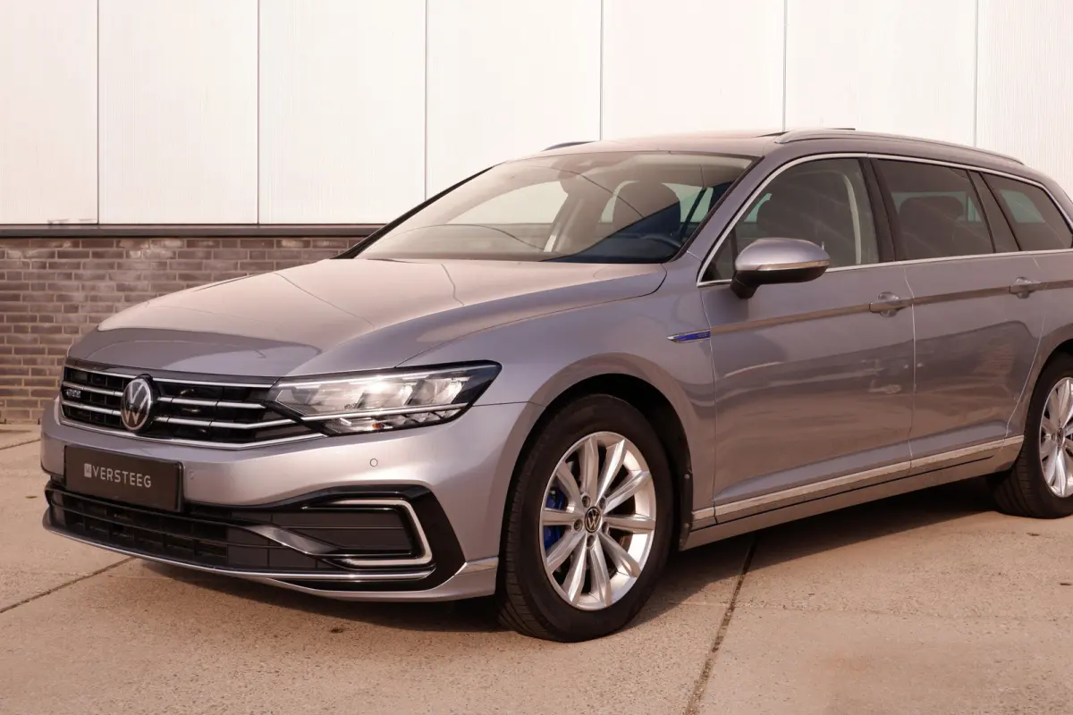 1.4 TSI PHEV GTE Business | Pano | Elek. Trekhaak | Carplay | LED | Camera | Navi | Alcantara