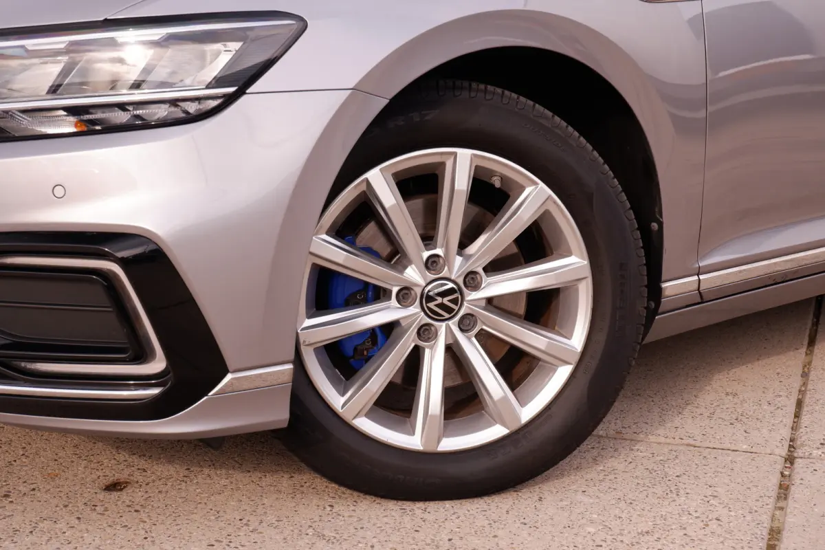 1.4 TSI PHEV GTE Business | Pano | Elek. Trekhaak | Carplay | LED | Camera | Navi | Alcantara