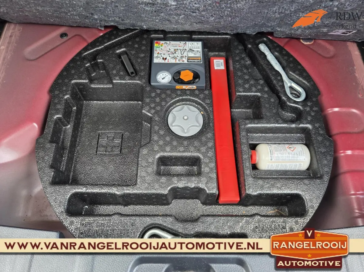 1.2 Tekna, pano, 360 cam, stoel- / voorruitverw., half leer, 18" lmv