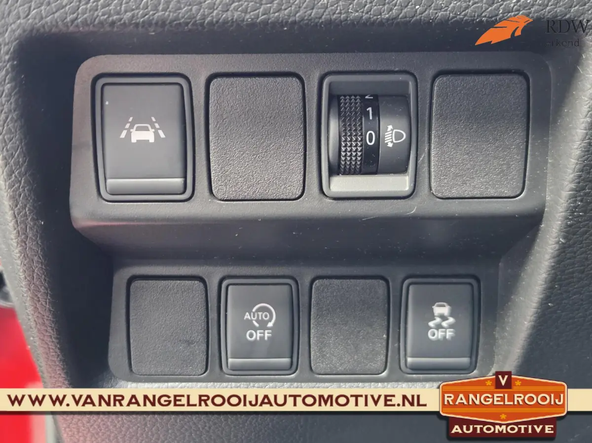 1.2 Tekna, pano, 360 cam, stoel- / voorruitverw., half leer, 18" lmv