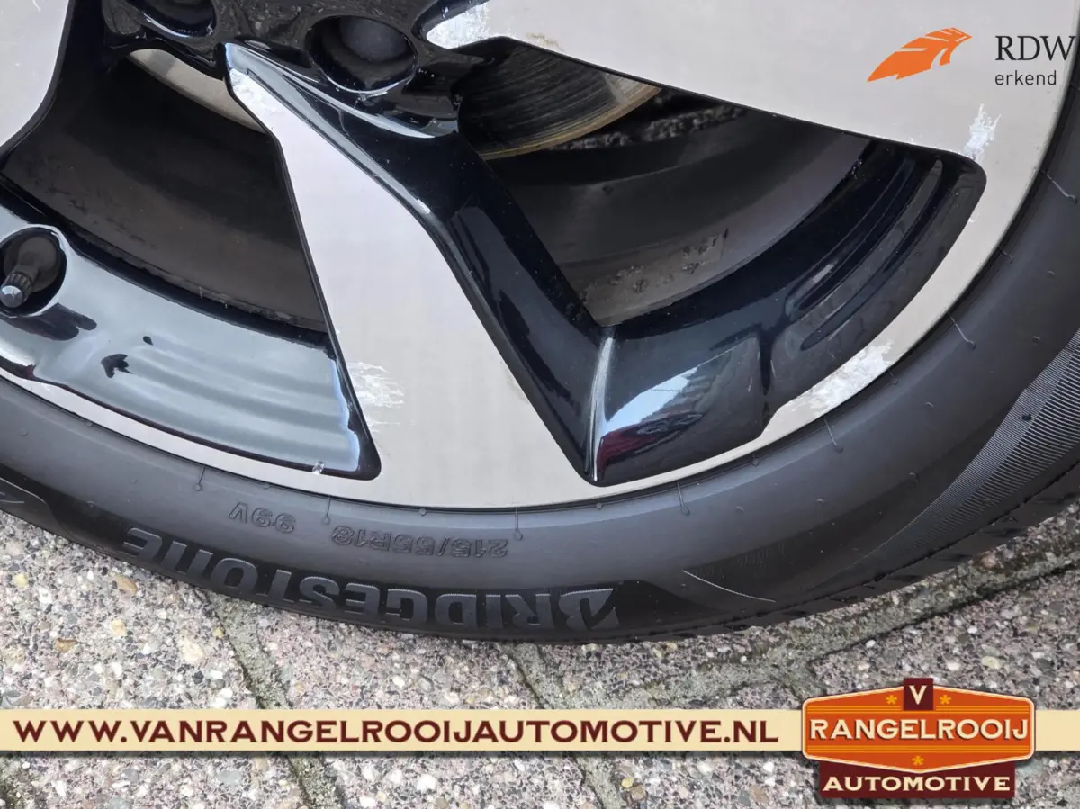 1.2 Tekna, pano, 360 cam, stoel- / voorruitverw., half leer, 18" lmv