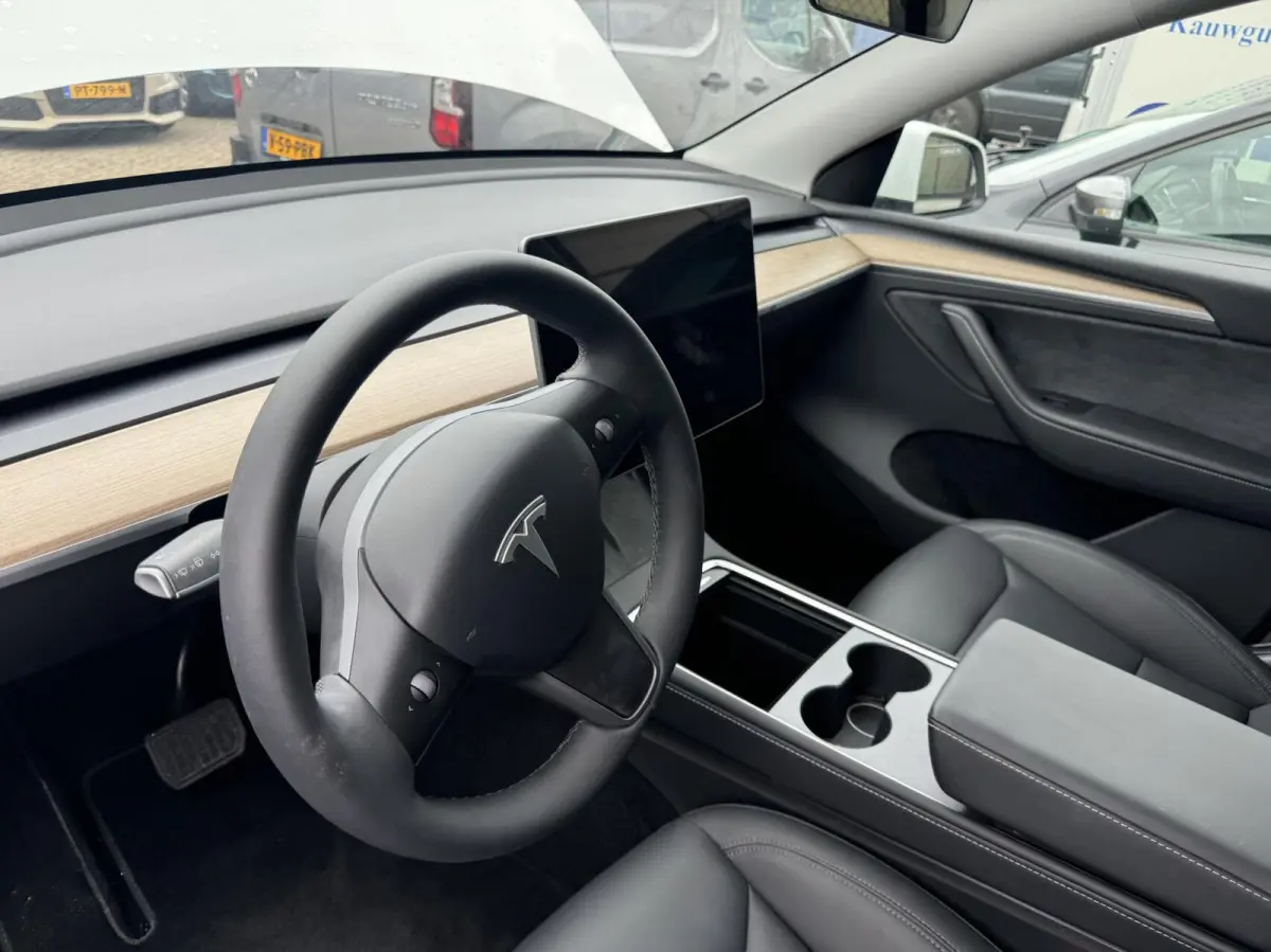 RWD 58 kWh / Lees tekst
